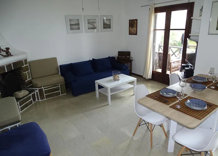 Front Of The Sea Elia Apartment