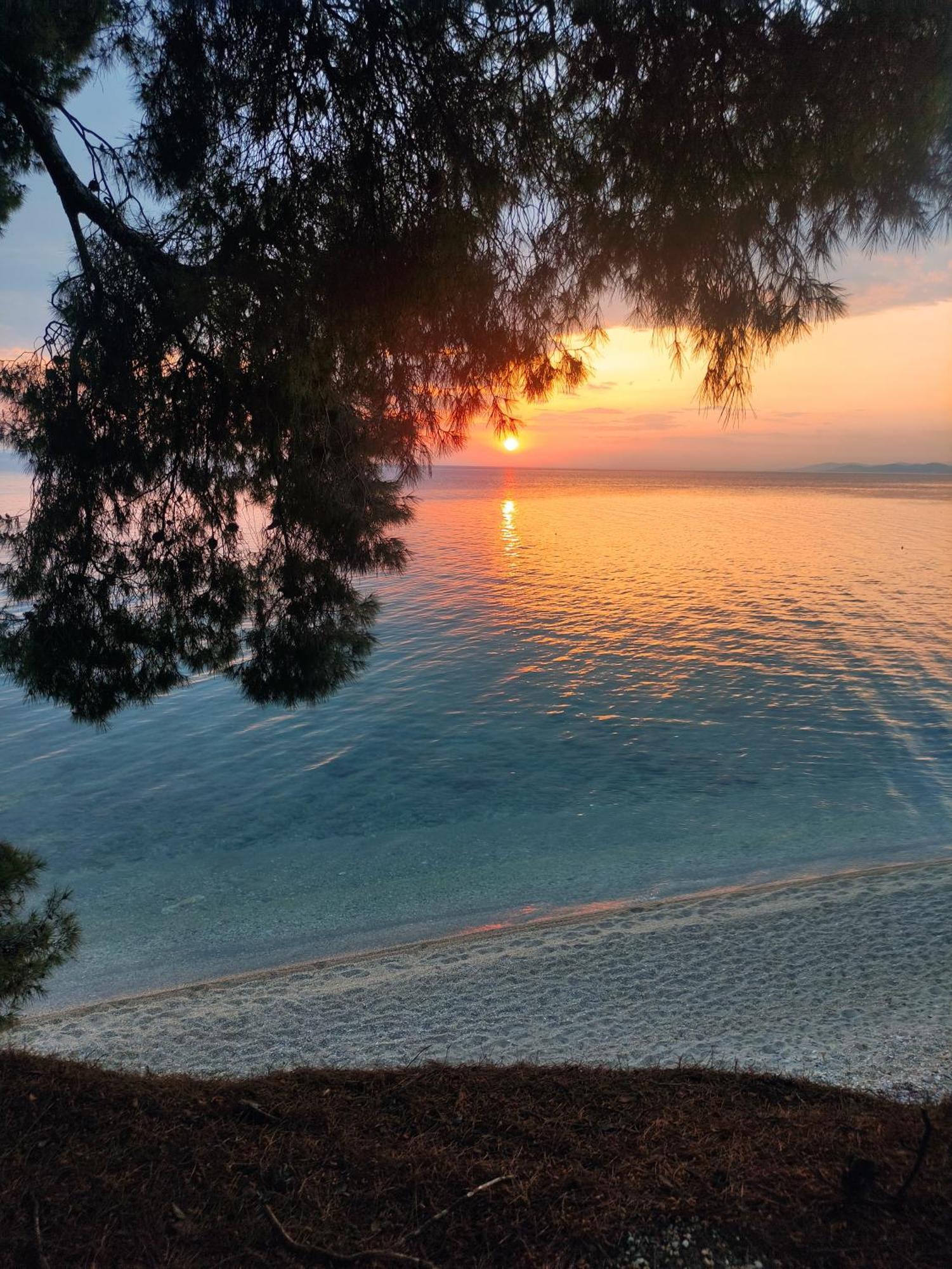 Front Of The Sea Appartamento Elia Nikitis